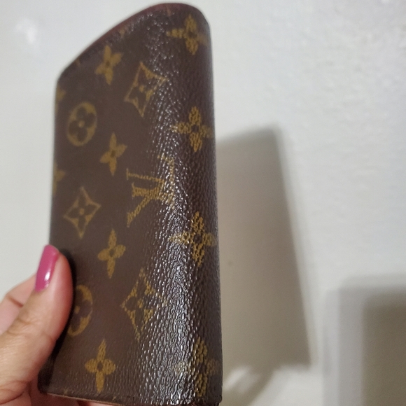 LOUIS VUITTON MONOGRAM WALLET - Picture 4 of 16